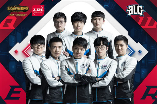 头角的网球 头角的网球